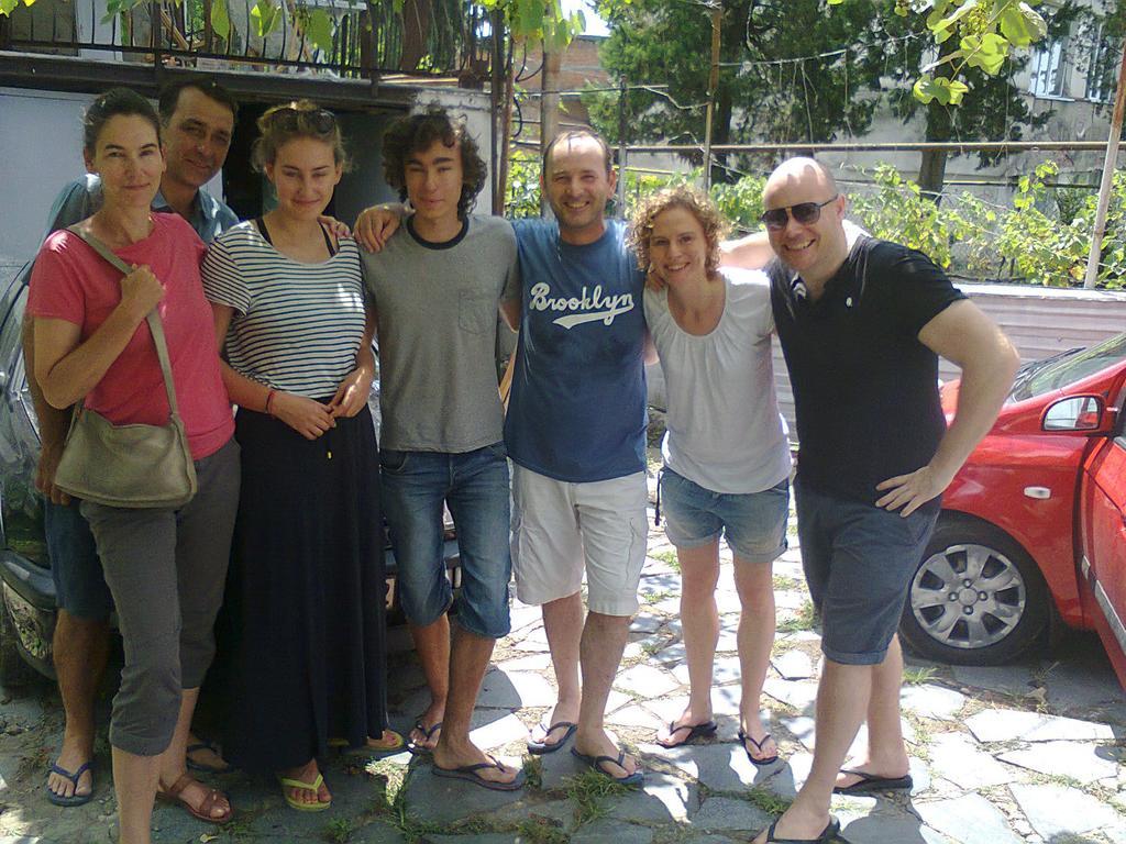 Giorgi'S Homestay 库塔伊西 外观 照片