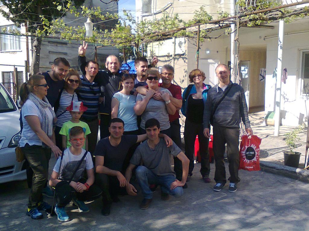 Giorgi'S Homestay 库塔伊西 外观 照片