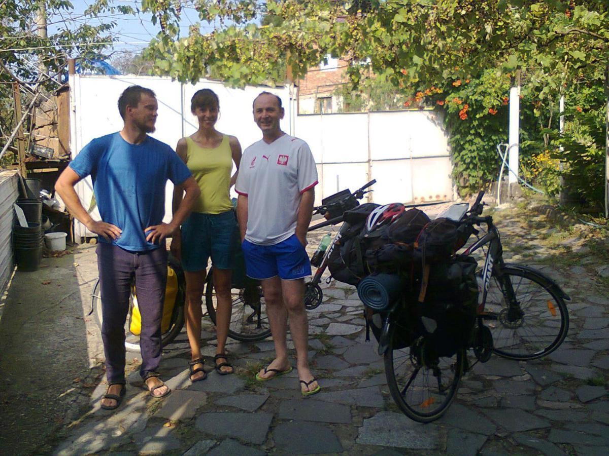 Giorgi'S Homestay 库塔伊西 外观 照片